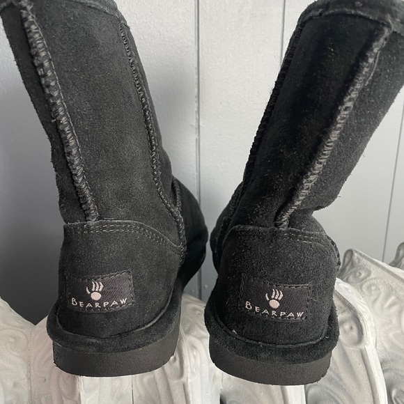 BearPaw Classic Black Boots youth size 4 - Picture 7 of 9